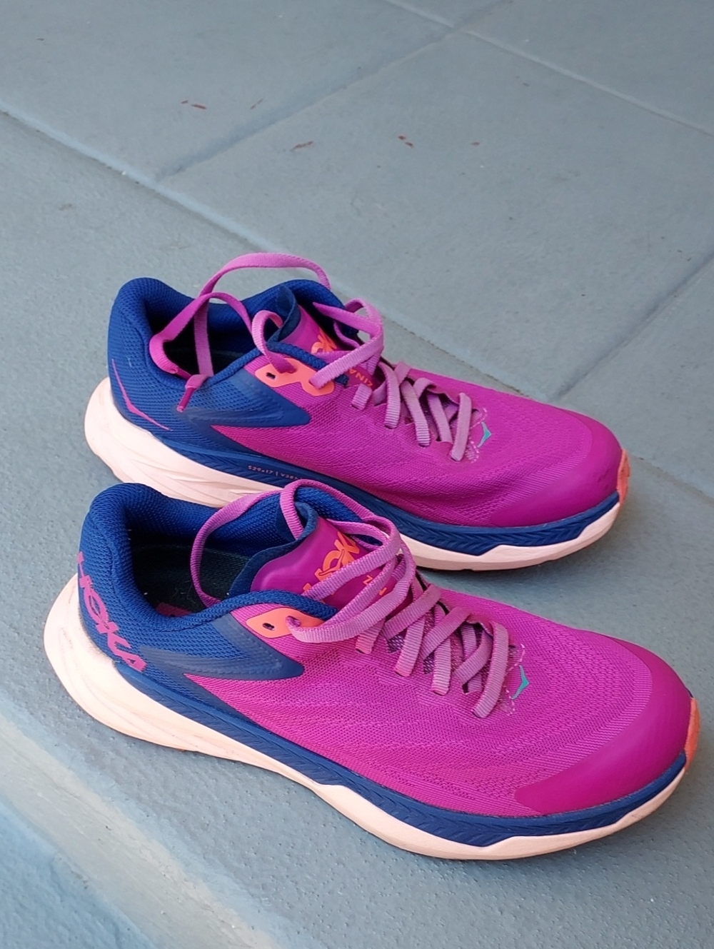 HOKA Women's Zinal Trail Running Shoes 6.5B Vibram